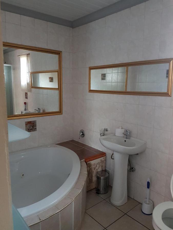African Elephant Guesthouse Germiston Dış mekan fotoğraf